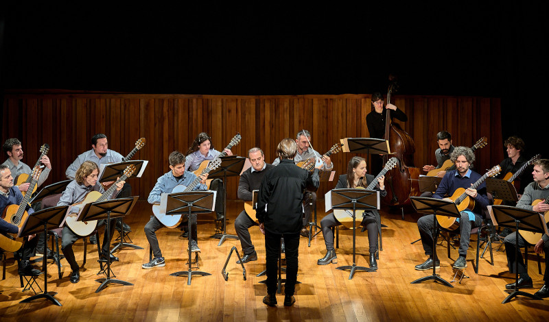 2025-05-24-camerata-guitarras-0004_1.jpg