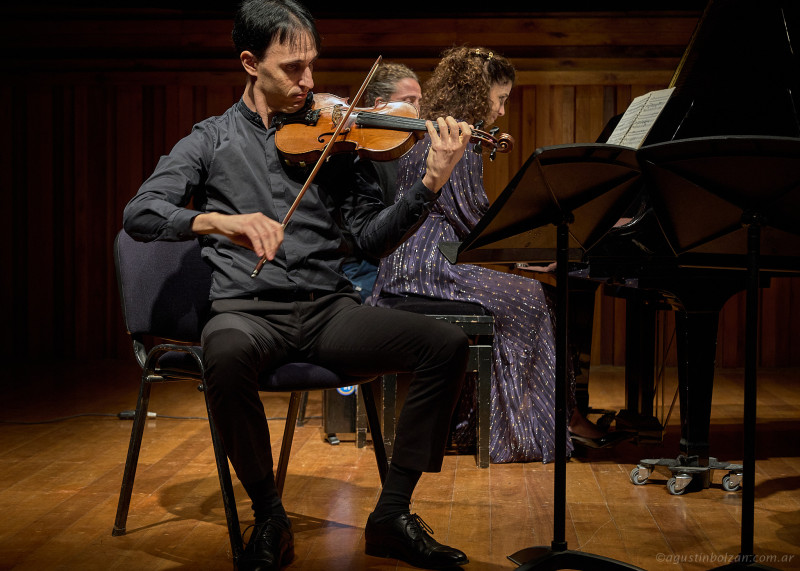 2026-05-03-trio-mujan-manzano-romero-0019.jpg