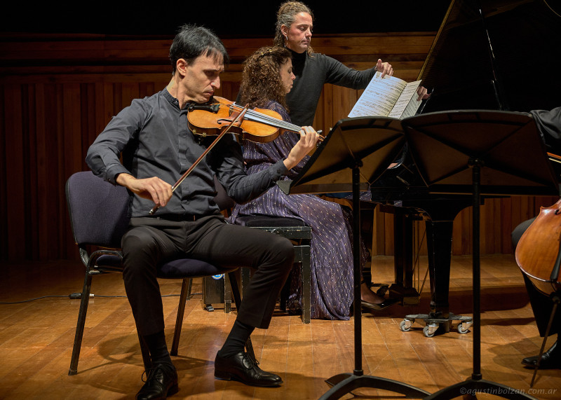 2026-05-03-trio-mujan-manzano-romero-0026.jpg