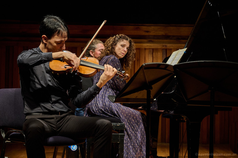 2026-05-03-trio-mujan-manzano-romero-0106.jpg